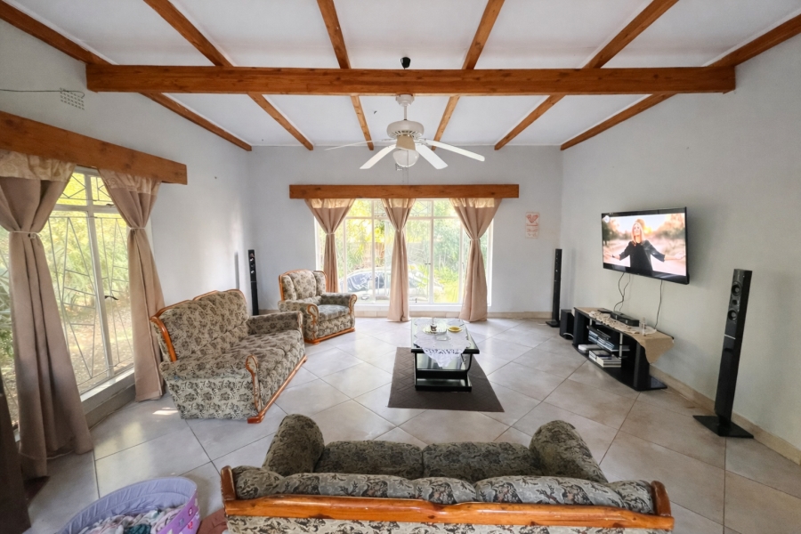 3 Bedroom Property for Sale in Geelhoutpark North West